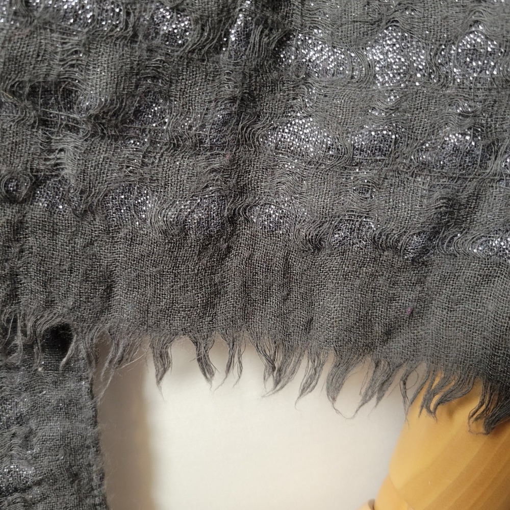 Eileen Fisher Scarf Charcoal Gray Wool Metallic Textured Oblong 15X62 Vtg - Picture 5 of 8